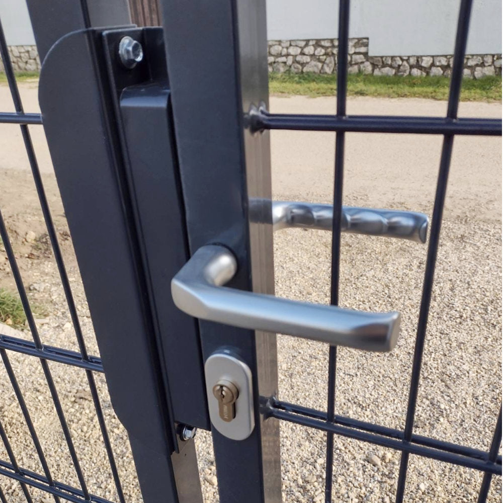 Flügeltor "BASIC" 2-flügelig inkl. Steher / LW: 350 cm